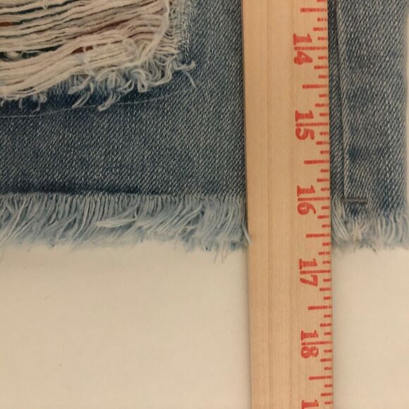 Fashion Express Denim Mini Skirt Sz L Distressed Ripped Raw Hem Festival Trendy - Picture 7 of 8